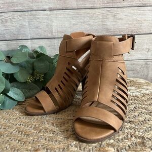 Women's Soda Tan Strappy Sandals with Buckle